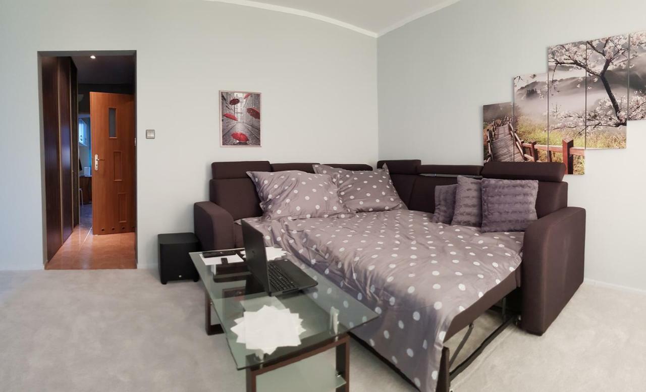 Apartament Plush Studio Self Check-In 24H Μπίτομ Εξωτερικό φωτογραφία